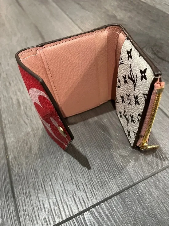 Louis Vuitton Zoe Wallet Giant Monogram Red/Pink Compact Wallet - Picture 12 of 16